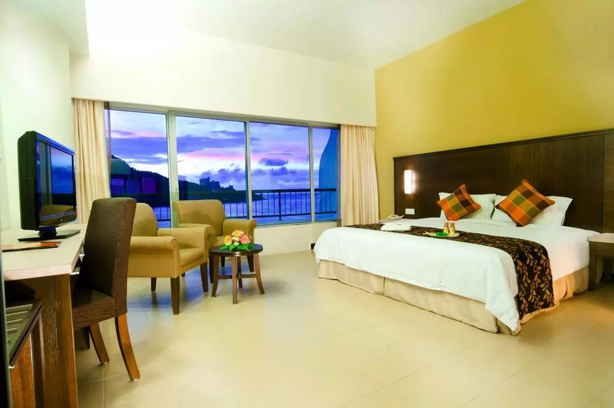 Flamingo Hotel by the Beach, Penang ROOM (Copy).jpg